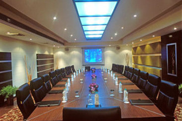 Lemon Tree Hotel Baddi 10