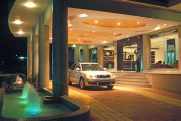 Lemon Tree Hotel Baddi 3