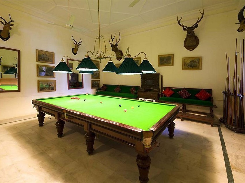 Hotel The Lallgarh Palace 5