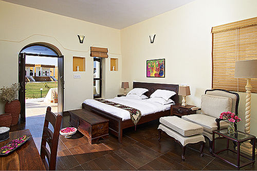 Hotel Mirvana Nature Resort