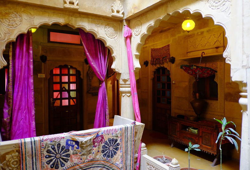 Hotel Garh Jaisal Haveli 18