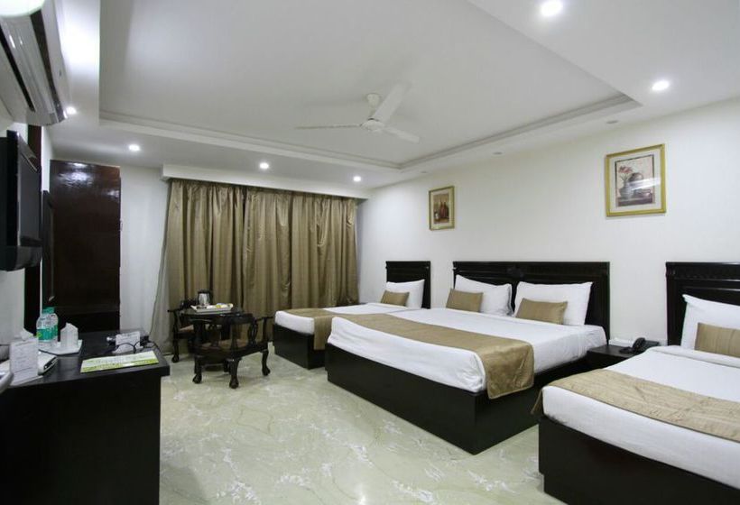 Hotel Usha Kiran Palace 19