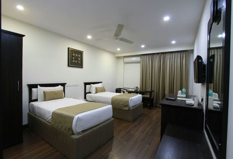 Hotel Usha Kiran Palace 7