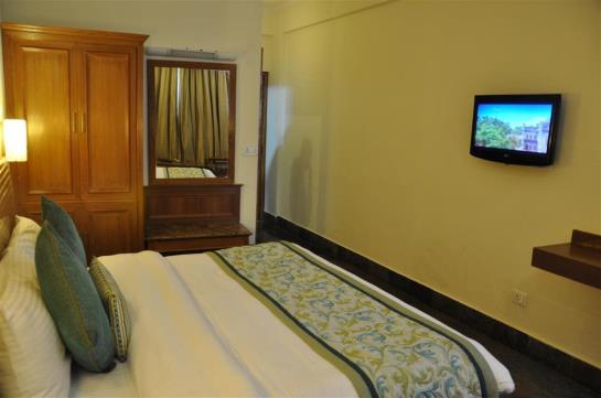 Hotel Tulip Inn Mussoorie Mall Road 17