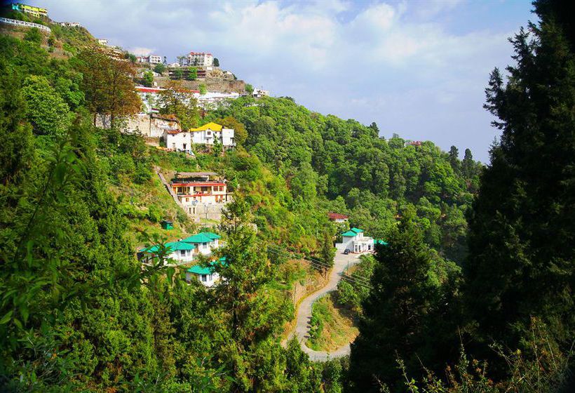 Hotel Country Inn & Suites By Carlson Mussoorie