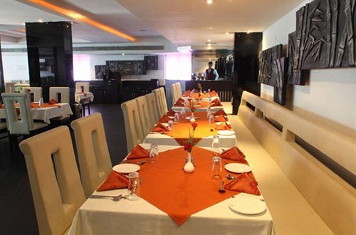 Hotel Swagath De Royal 1