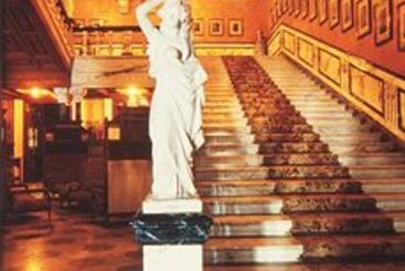 Hotel Taj Falaknuma Palace 13