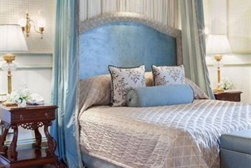 Hotel Taj Falaknuma Palace 14