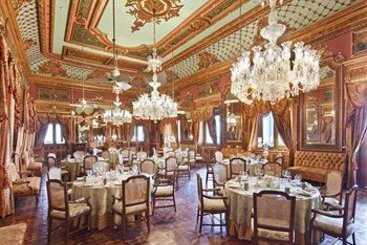 Hotel Taj Falaknuma Palace 7