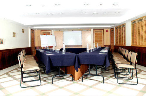 Kamat Lingapur Hotel 11