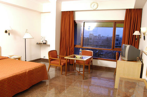 Kamat Lingapur Hotel 7