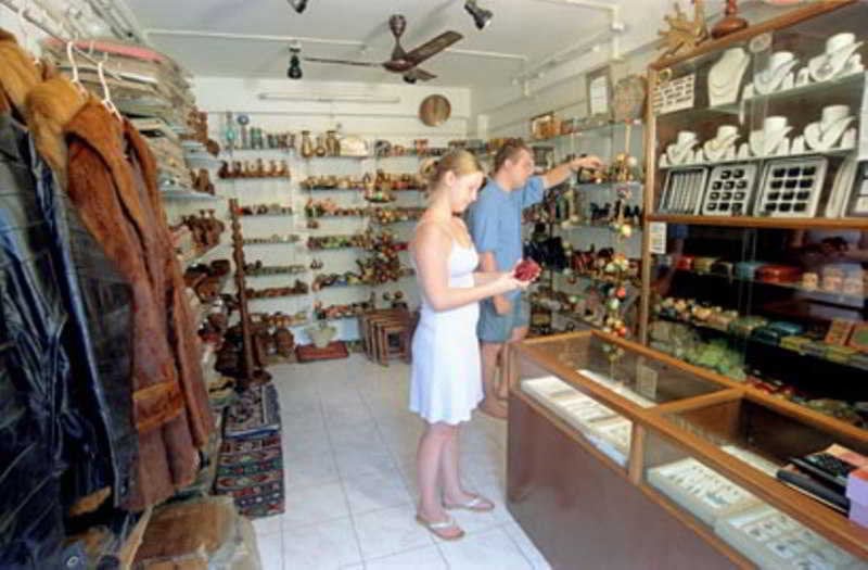 Resort Santa Monica 2