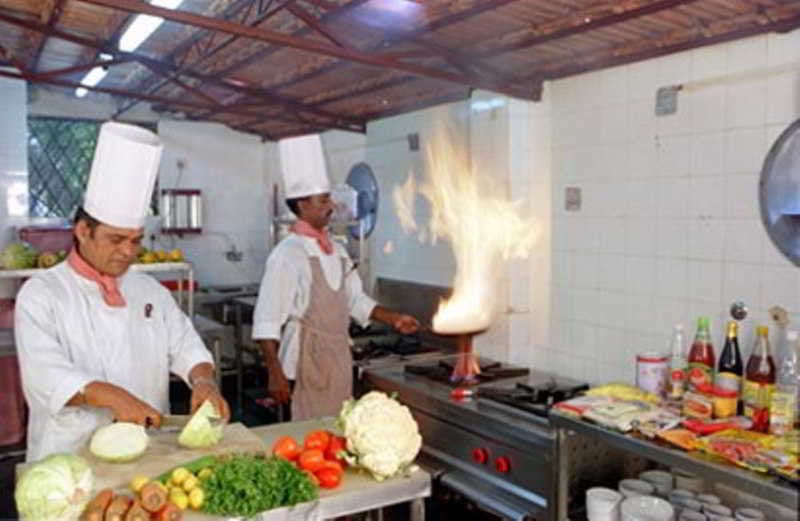 Resort Santa Monica 5