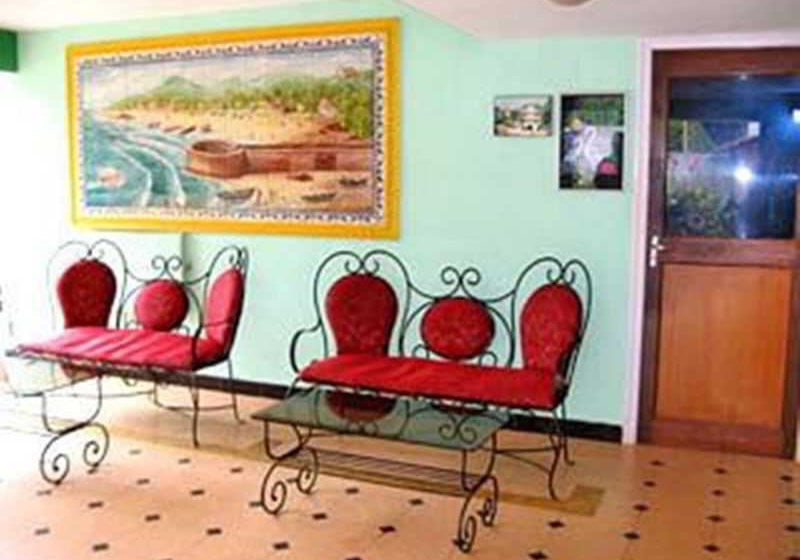 Resort Santa Monica 6