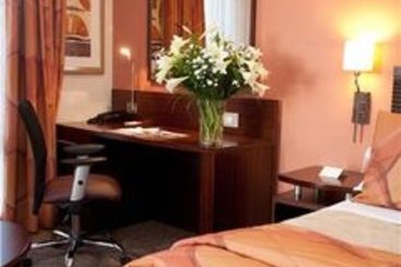 Hotel City Lodge Hatfield 5