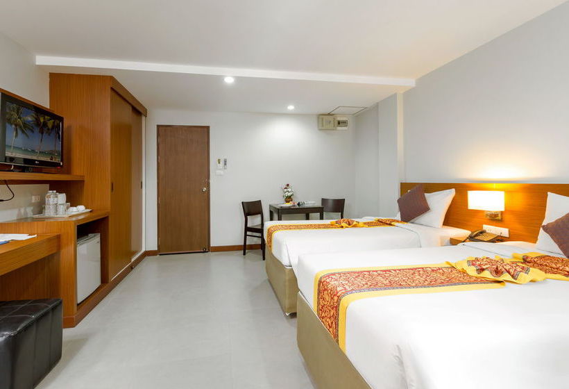 Hotel Patong Bay Residence 17