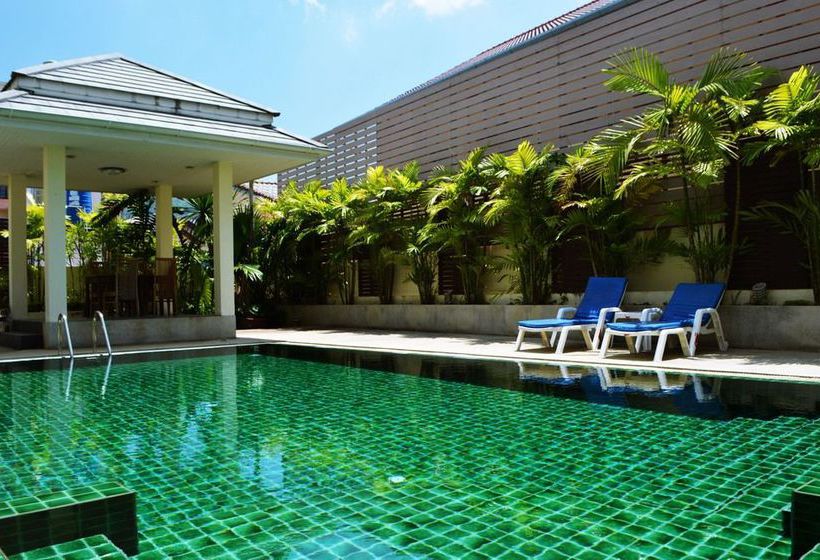 Hotel Patong Bay Residence 6