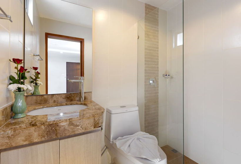 Hotel Patong Bay Residence 7