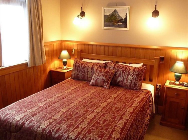 Hotel Te Anau Lodge Te Anau South Island