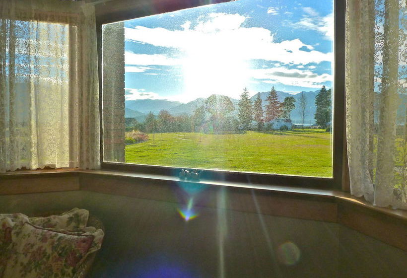 Hotel Te Anau Lodge 18