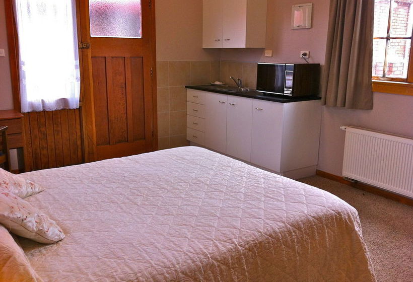 Hotel Te Anau Lodge 6