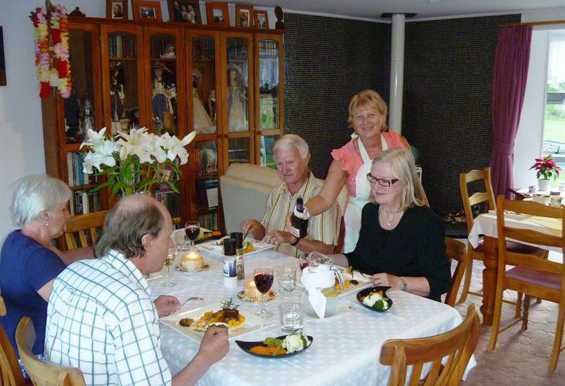 Hotel At Parkland Place Bed & Breakfast