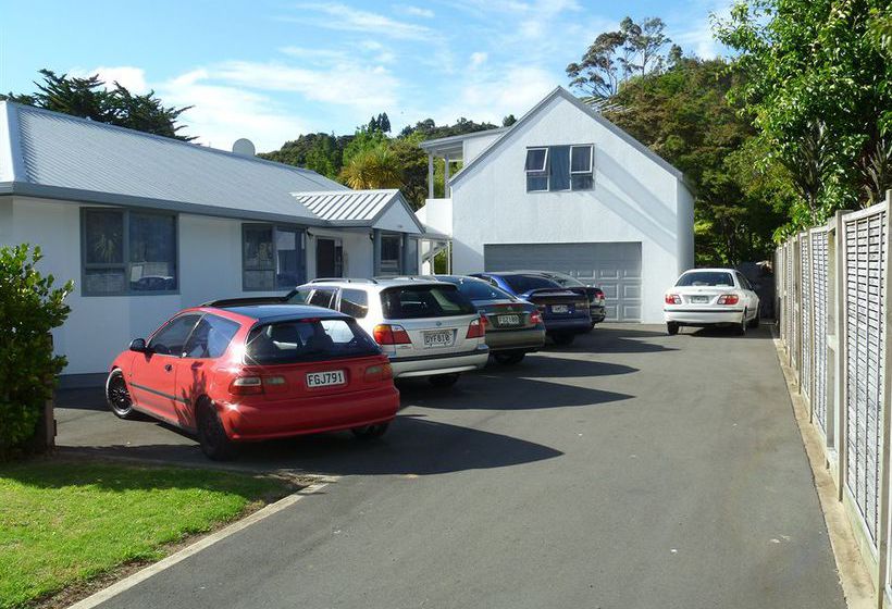 Hotel At Parkland Place Bed & Breakfast 2