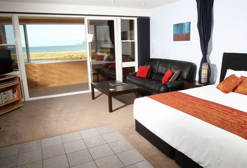 Hotel Admiralty Lodge