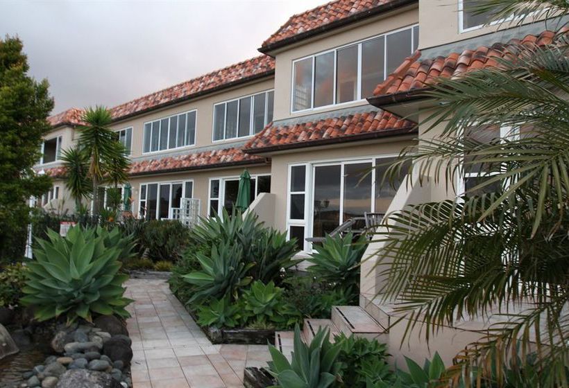 Hotel Admiralty Lodge 2