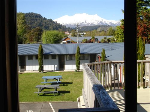 Ohakune Court Motel 8