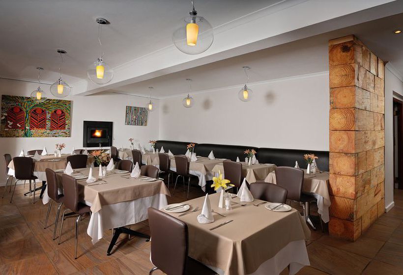 The Peech Boutique Hotel & Bistro 15