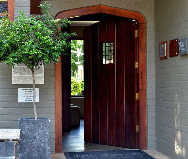 The Peech Boutique Hotel & Bistro 18