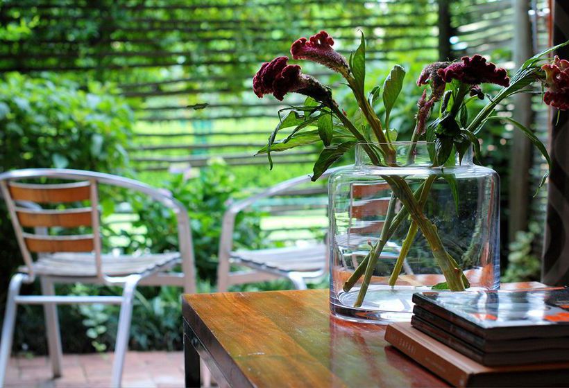 The Peech Boutique Hotel & Bistro 8