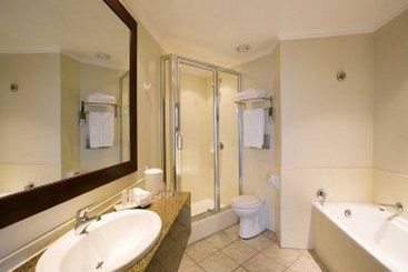 Hotel Garden Court East London 1