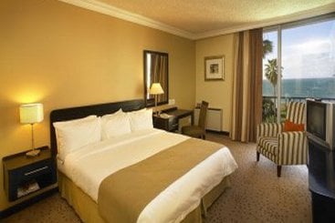 Hotel Garden Court East London 3