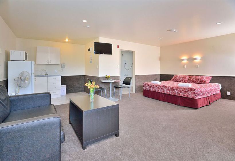 North Shore Motels & Holiday Park 6