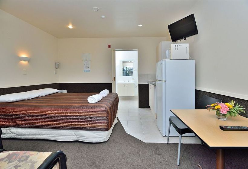 North Shore Motels & Holiday Park 7