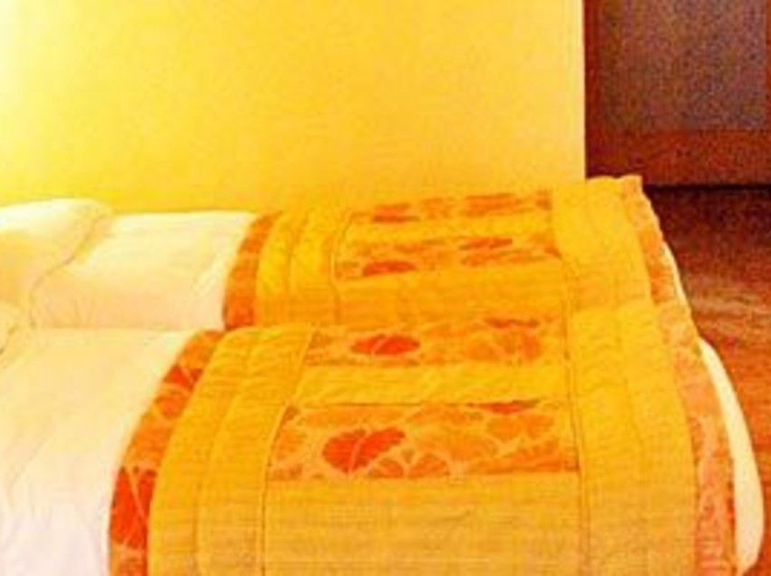 Lotus Riverside Resort 9