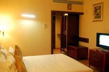 Hotel Krishna Palace 11