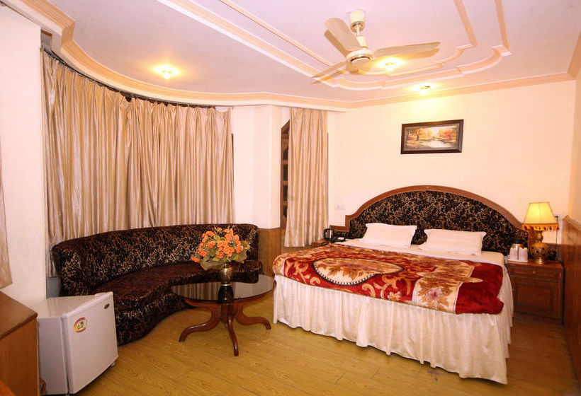 Hotel Anand Palace 9