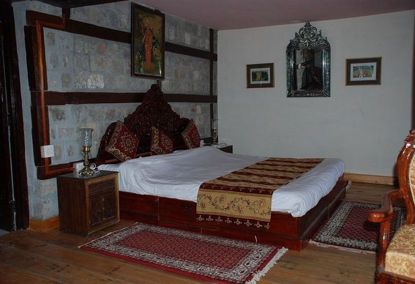 WelcomHeritage Grace Hotel 10