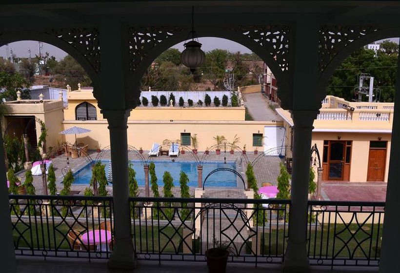 Hotel WelcomHeritage Koolwal Kothi 11