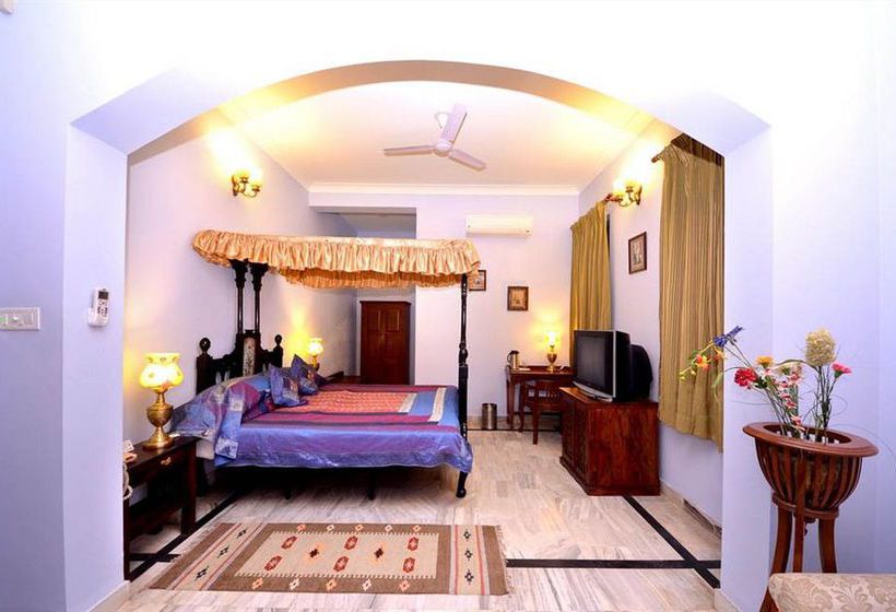 Hotel WelcomHeritage Koolwal Kothi 14