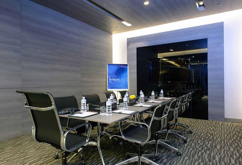 Novotel Bangkok Impact 10
