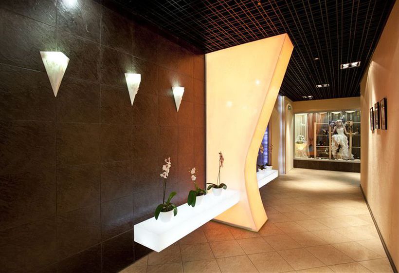 Inside Hotel Business 15