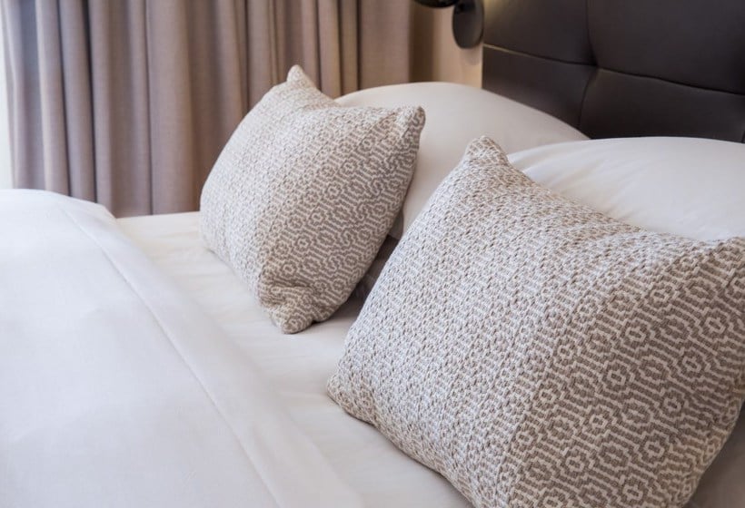 Hotel Compass House 10