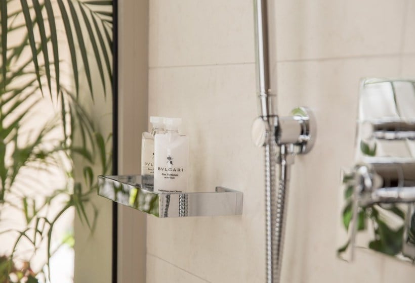 Hotel Compass House 20