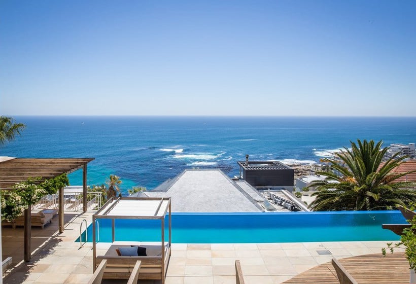 Hotel Compass House 9