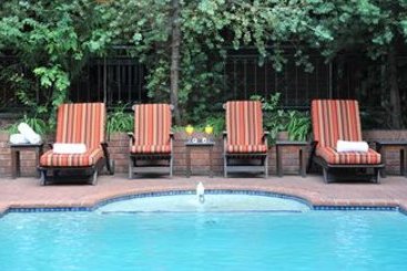 Faircity Quatermain Hotel 8