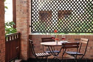 Faircity Quatermain Hotel 9